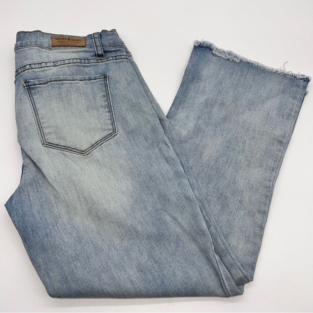 Velvet Heart Premium Denim Ellie Flare Crop Light Mid Rise Distress Jeans Sz 29
